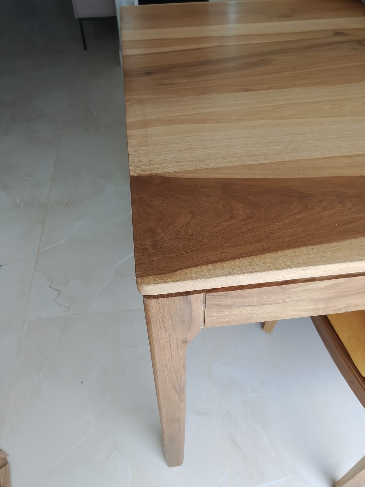 Mesa madera bicolor
