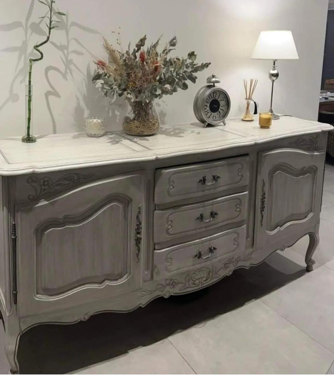 Mesa restaurada